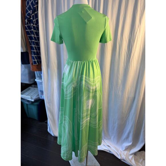 Shein Green Mock Neck Midi Dress with Abstract Skirt - Size Small - Picture 2 of 9